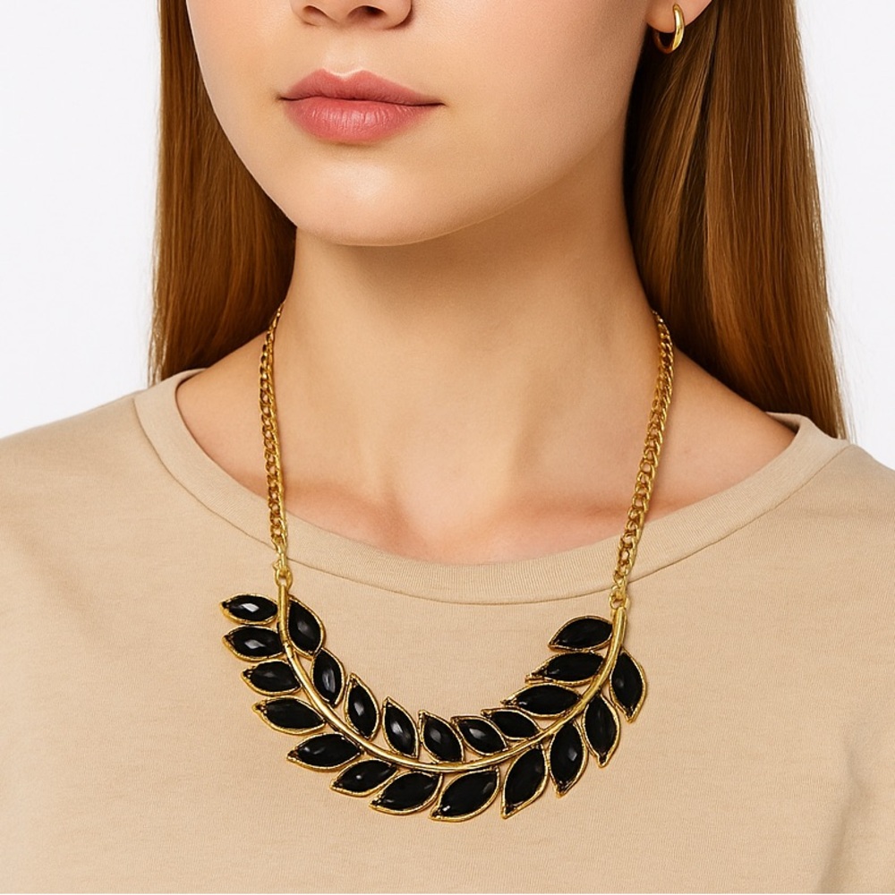 Gold-Tone Black Leaf Bead Statement Costume Jewelry Reversible Necklace